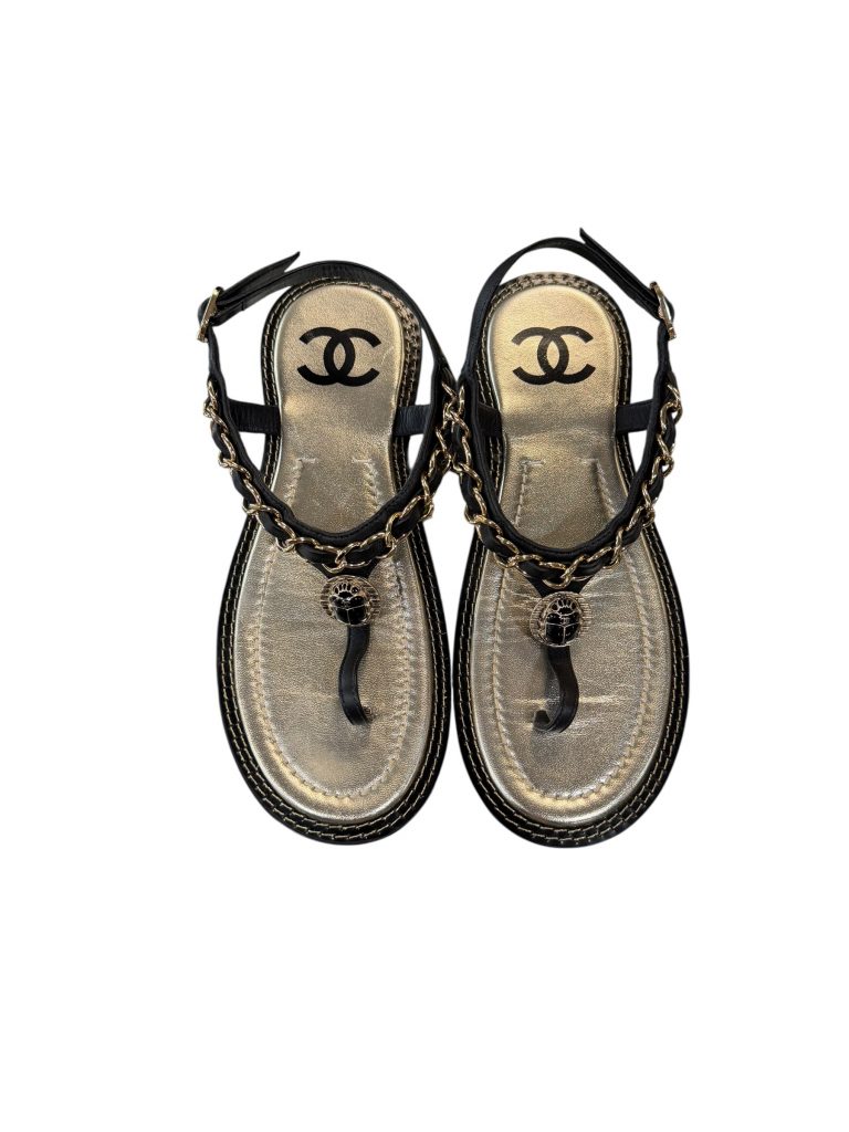 Chanel Black Leather Chain Thong Sandals Made in Italy